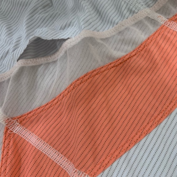 Lululemon white/coral/pink tank size 6 - Picture 4 of 4